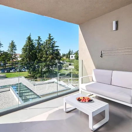فندق Park Plava Laguna 4*