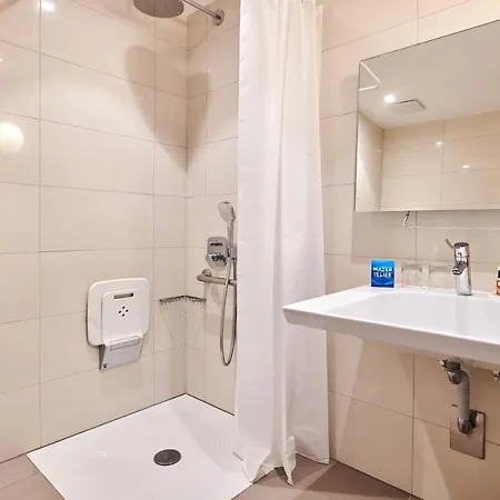 فندق Park Plava Laguna بوريتش
