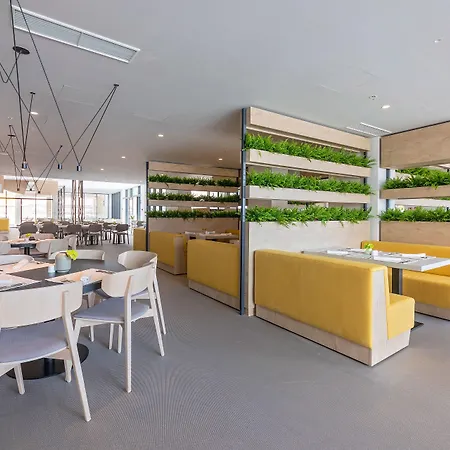 Park Plava Laguna Hotel 4*