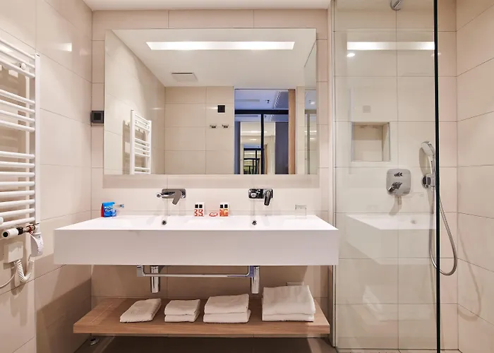 Park Plava Laguna 4*