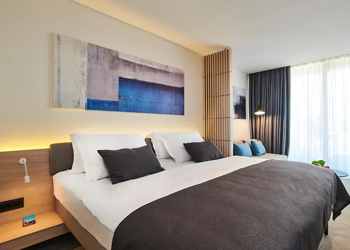 호텔 Park Plava Laguna 4*