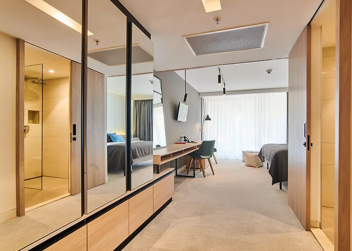 호텔 Park Plava Laguna 4*