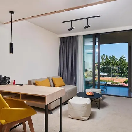 فندق Park Plava Laguna بوريتش