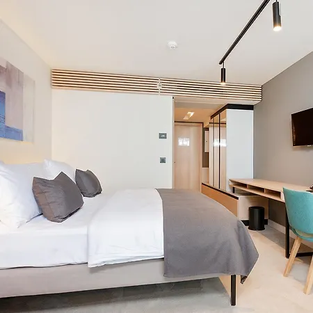 Park Plava Laguna فندق بوريتش